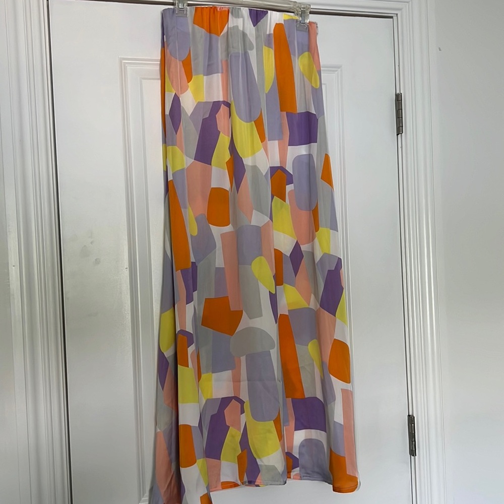 PRINTED SUMMER MAXI SKIRT SATIN